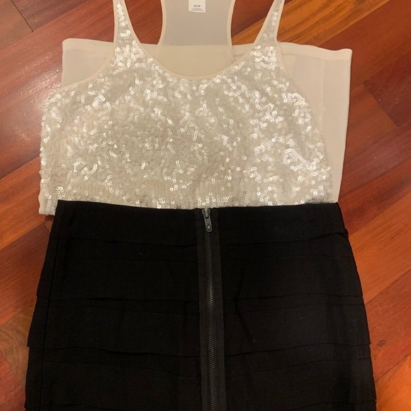 Club Monaco Off White Sequin Tank Top - Picture 3 of 4